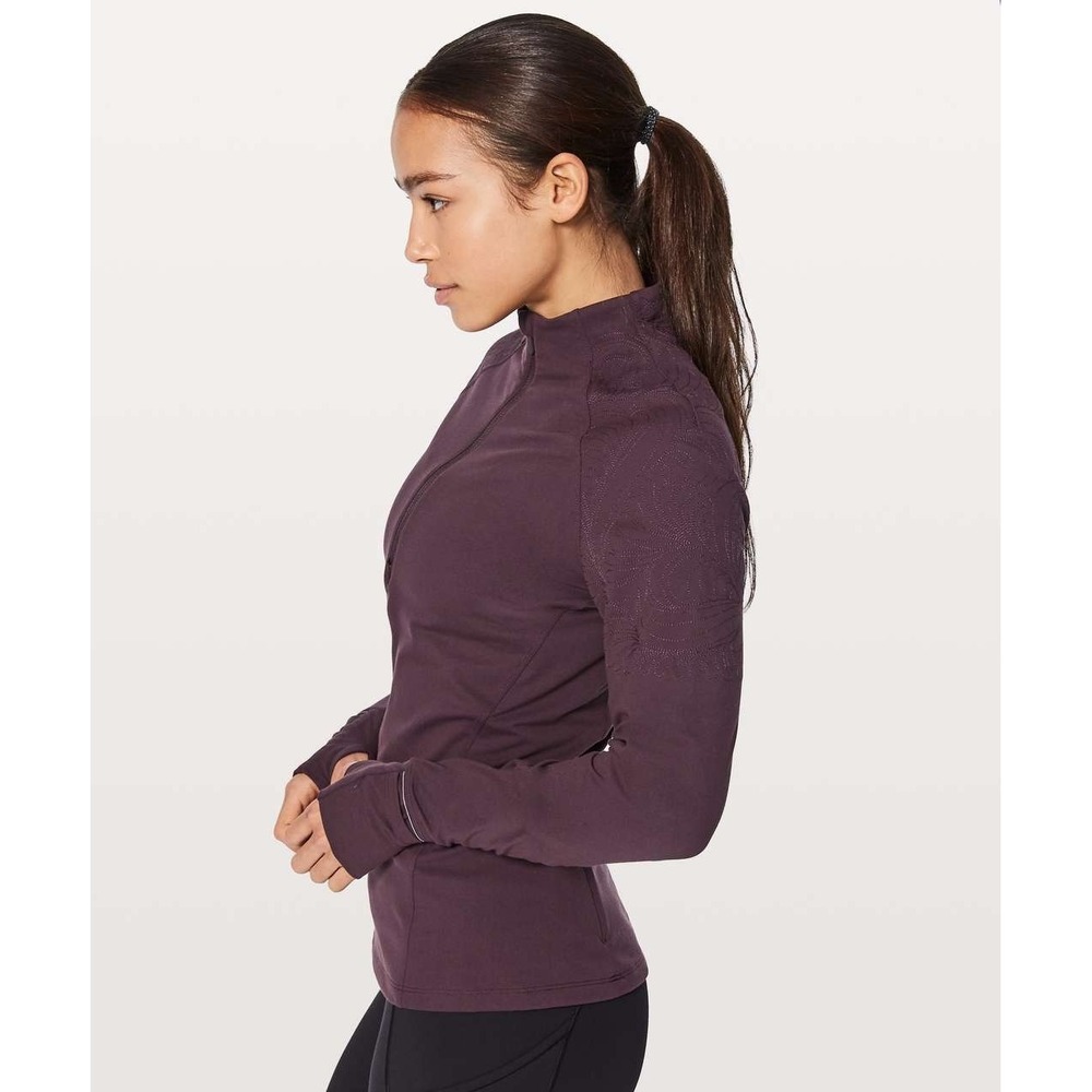 Lululemon Athletica Toasty Tech‎ 1/2 Zip - Size 4